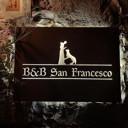 B&B San Francesco อัสซิซี ภายนอก รูปภาพ