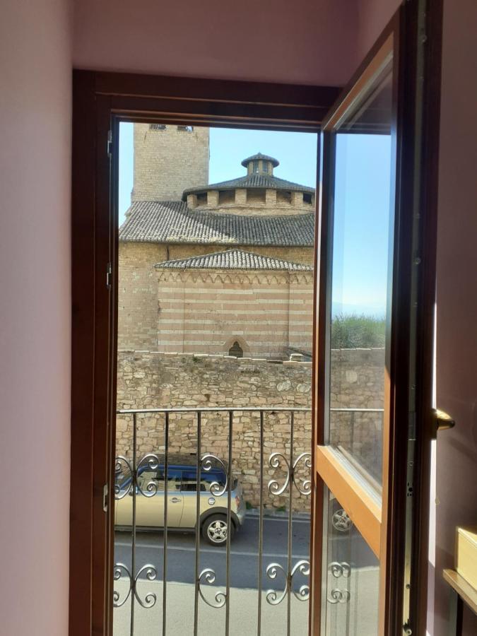 B&B San Francesco อัสซิซี ภายนอก รูปภาพ
