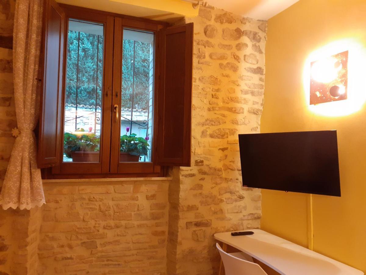 B&B San Francesco อัสซิซี ภายนอก รูปภาพ